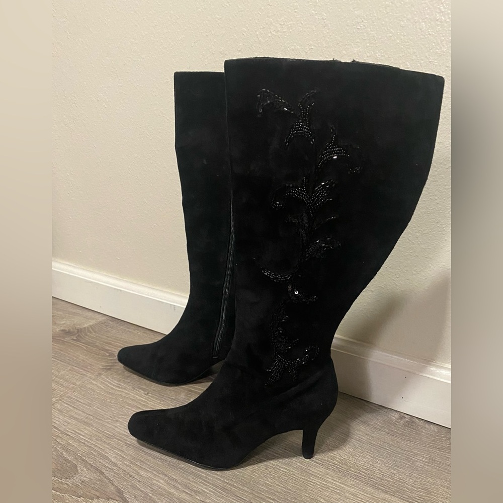 Gorgeous Diane Von Furstenberg Silk Assets Embellished Sequined Heeled Boots